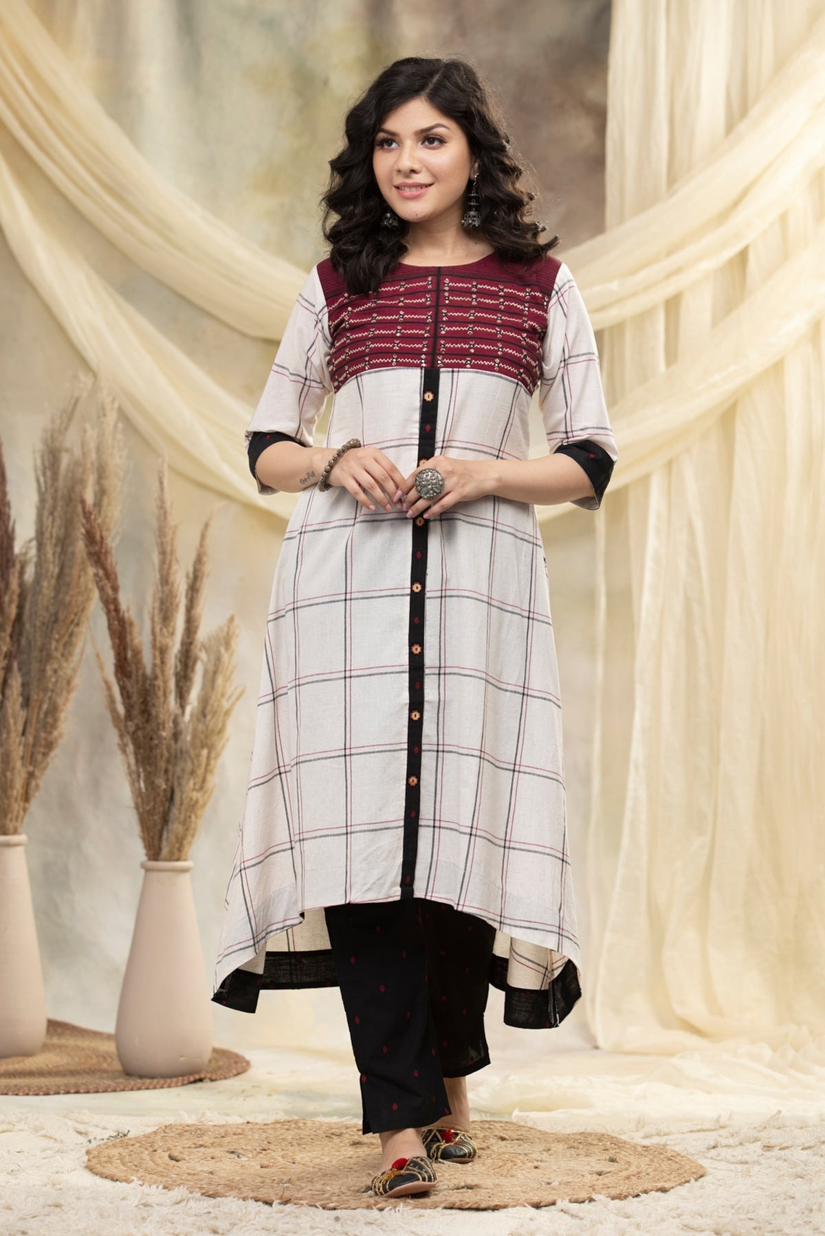 Cream Black Straight Printed Kurta 2 Pcs Set