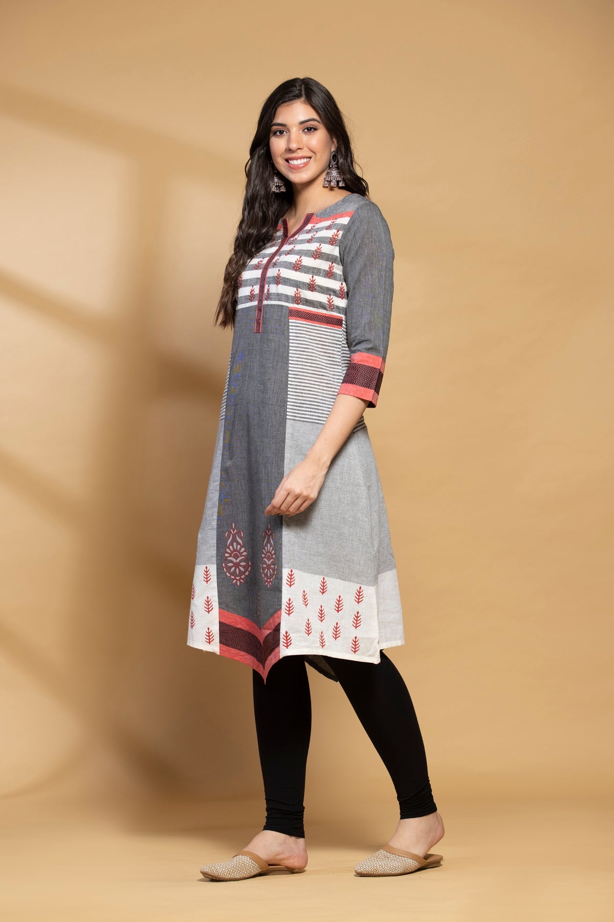 Grey Peach Yoke Design Kurta