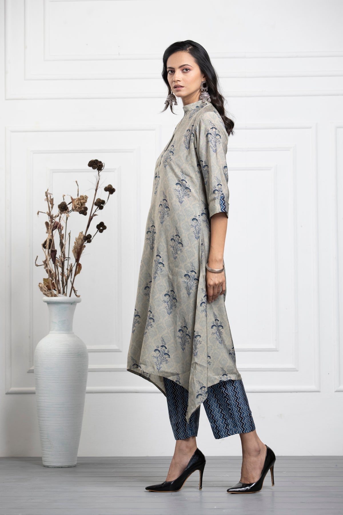 Indigo Blue Printed Kurta 2 Pcs Set