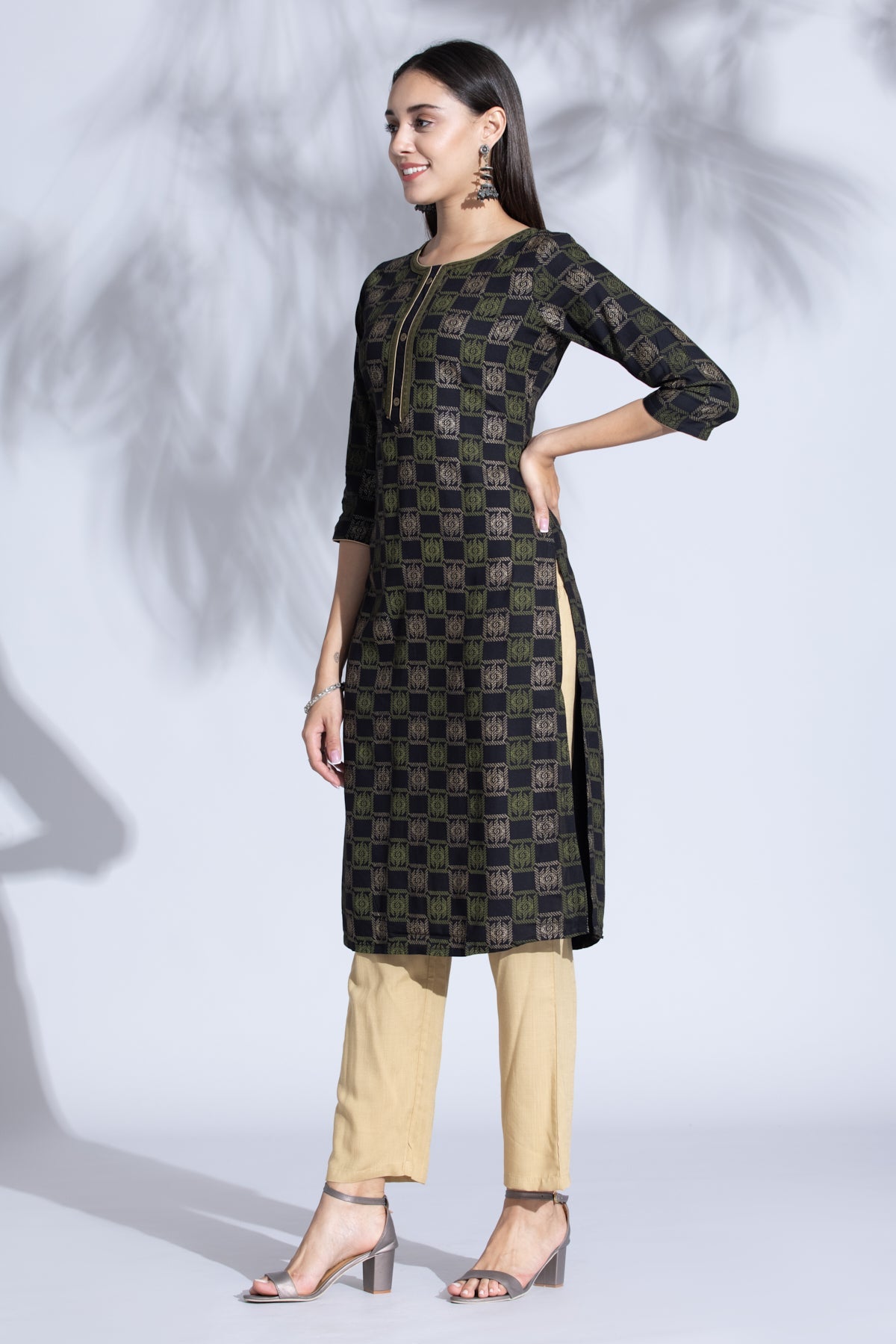 Black Gold Print Straight Kurta