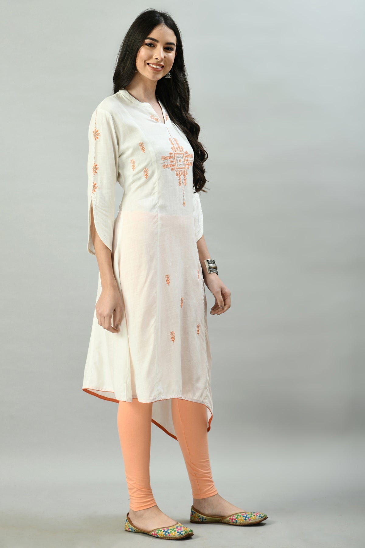 Off-White Embroidered Kurta