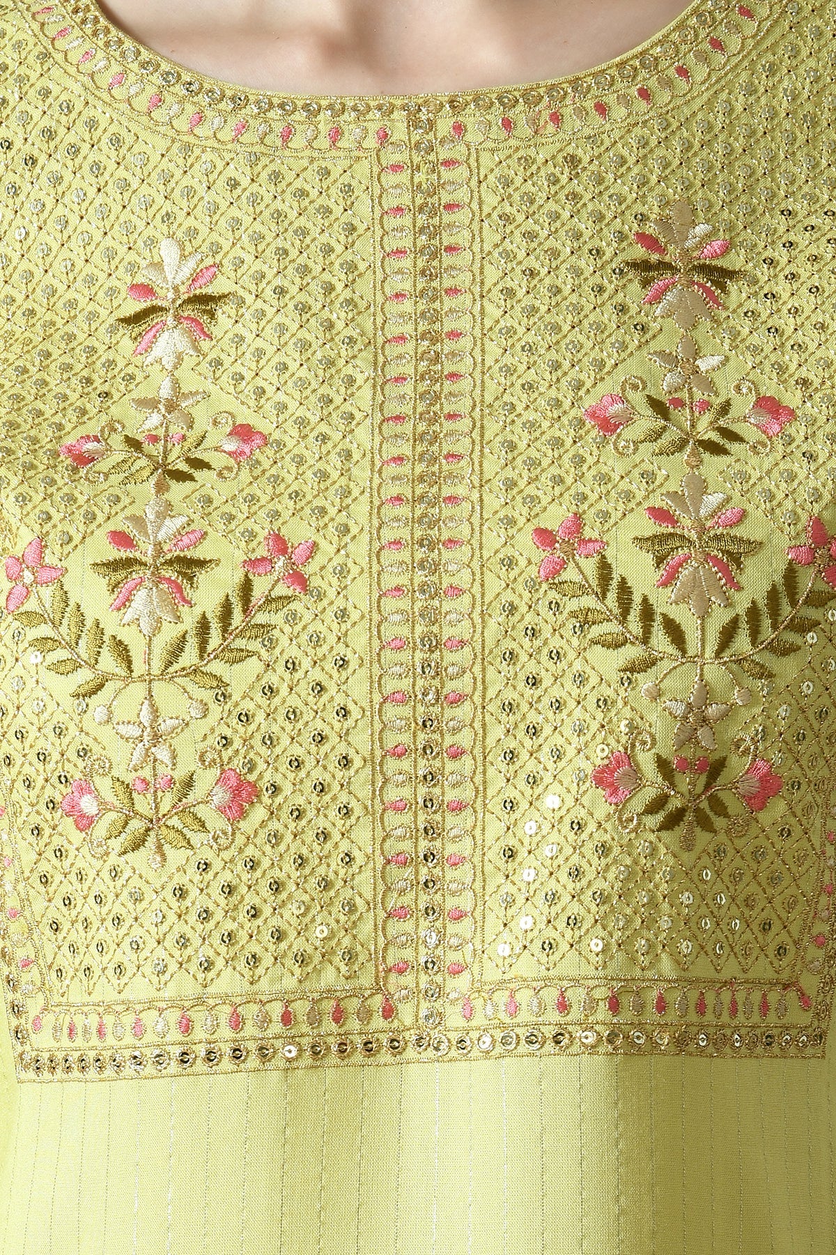 Green Embroidered Kurta