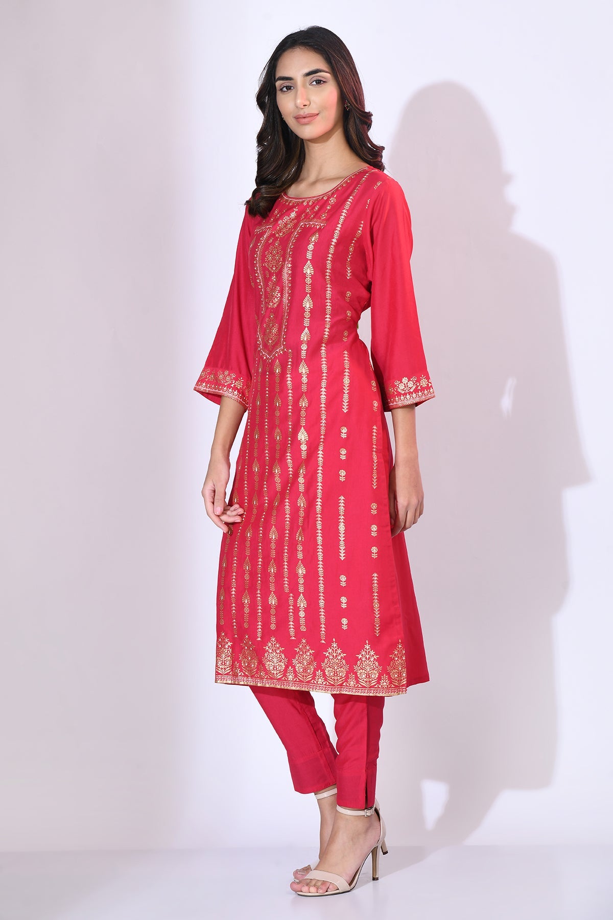 Magenta and Golden Print Kurta Set