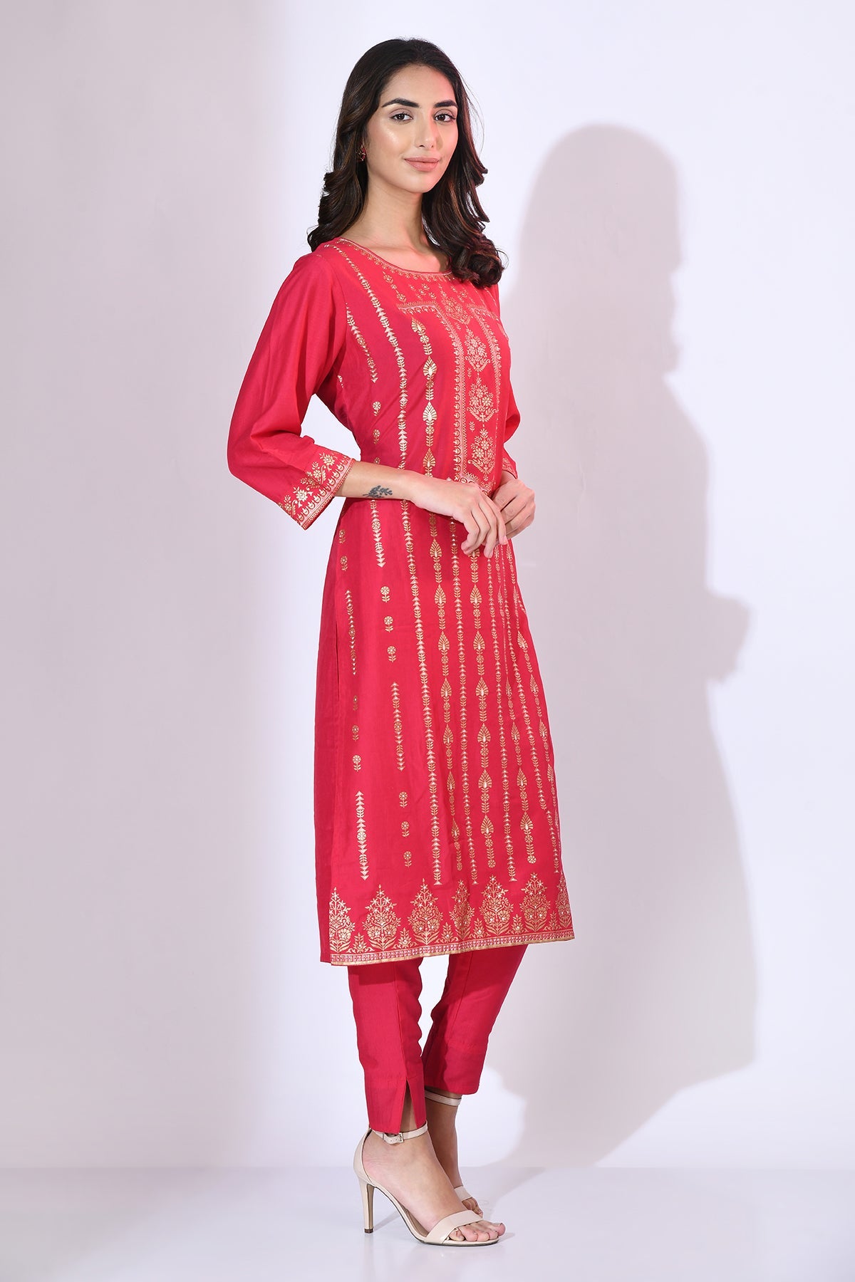 Magenta and Golden Print Kurta Set