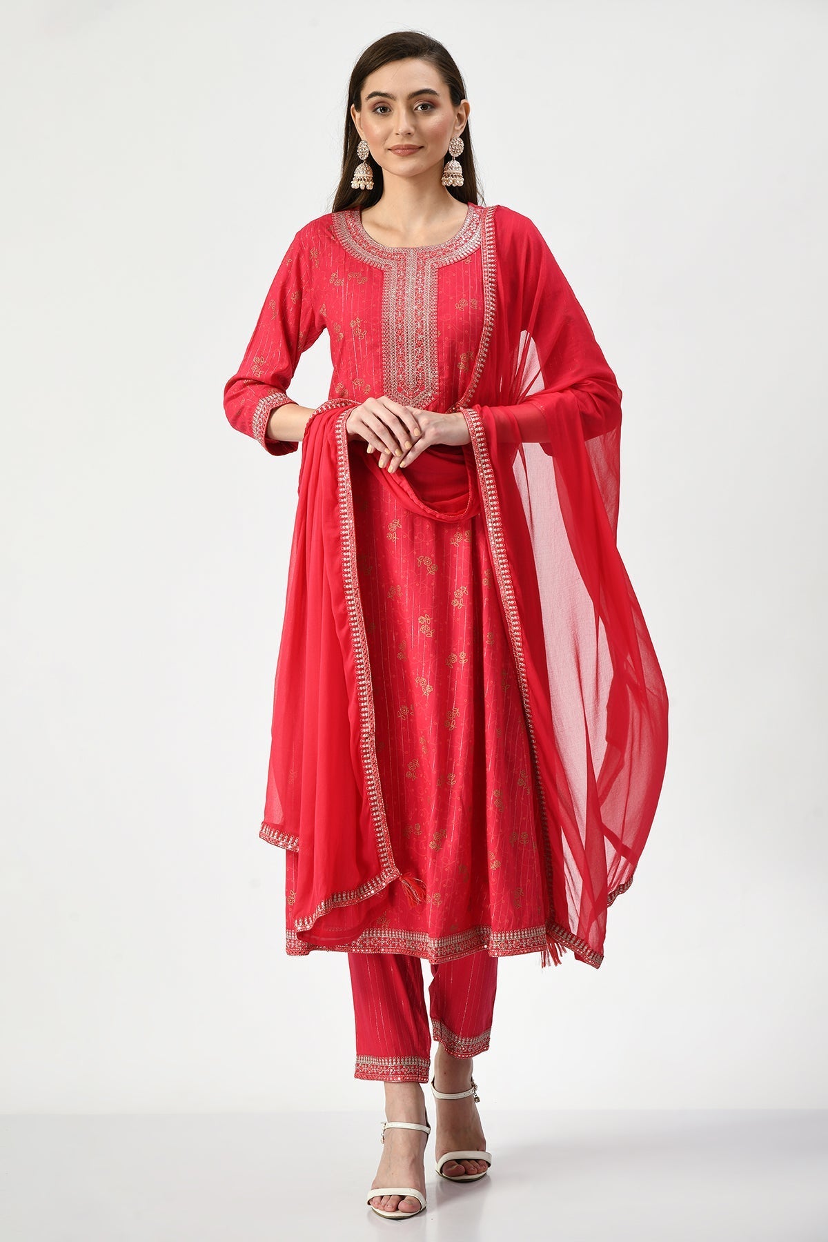 Magenta Embellished Kurta 3 Pcs Set