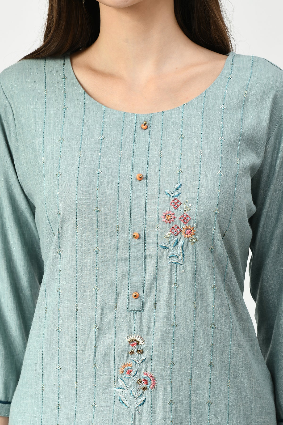 Green Embroidered Straight Kurta