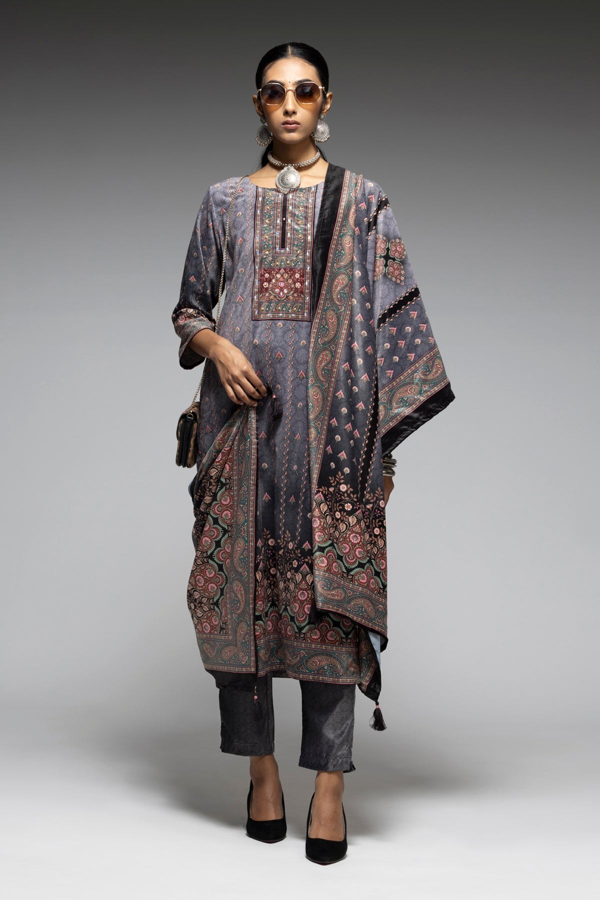 Grey Embellished Kurta Set