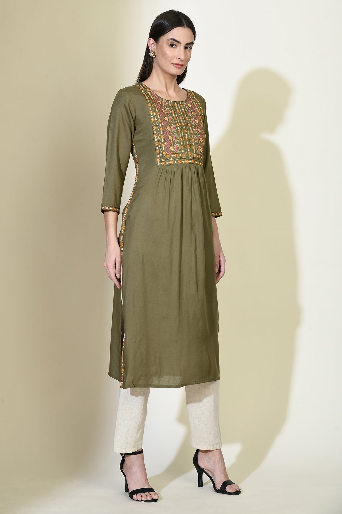 Green Yoke Embroidered Straight Kurta