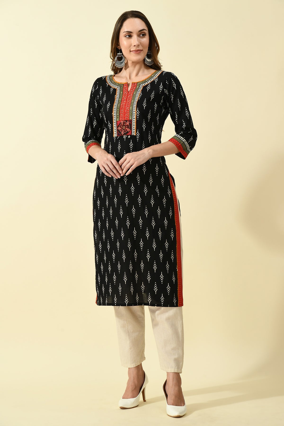 Black Yoke Stone Work Printed Kurta