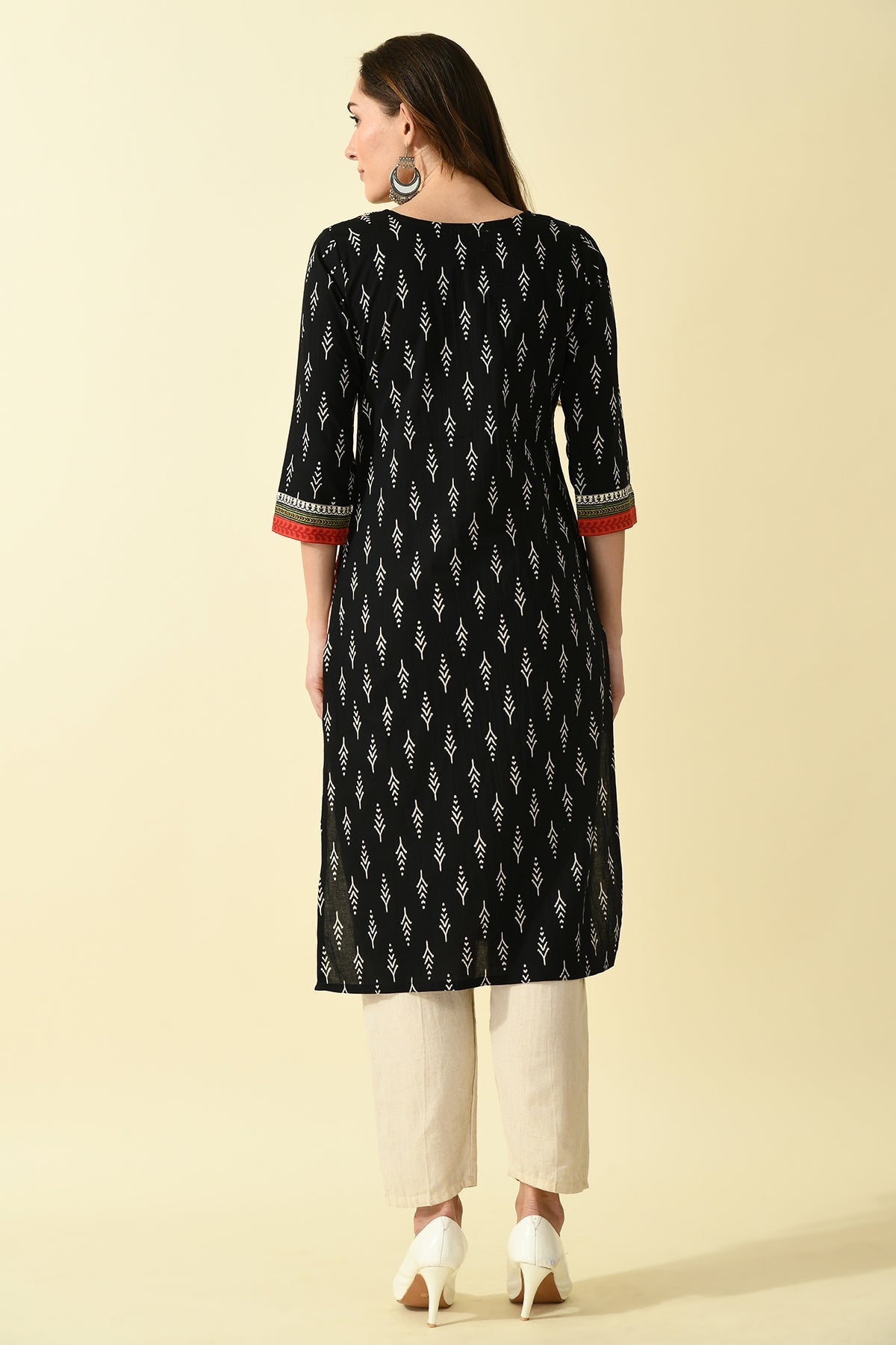 Black Yoke Stone Work Printed Kurta