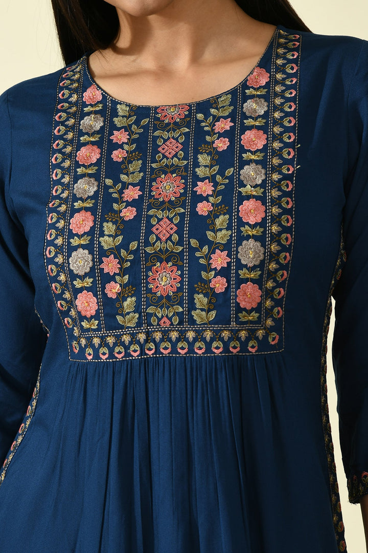 Blue Yoke Embroidered Solid Straight Kurta