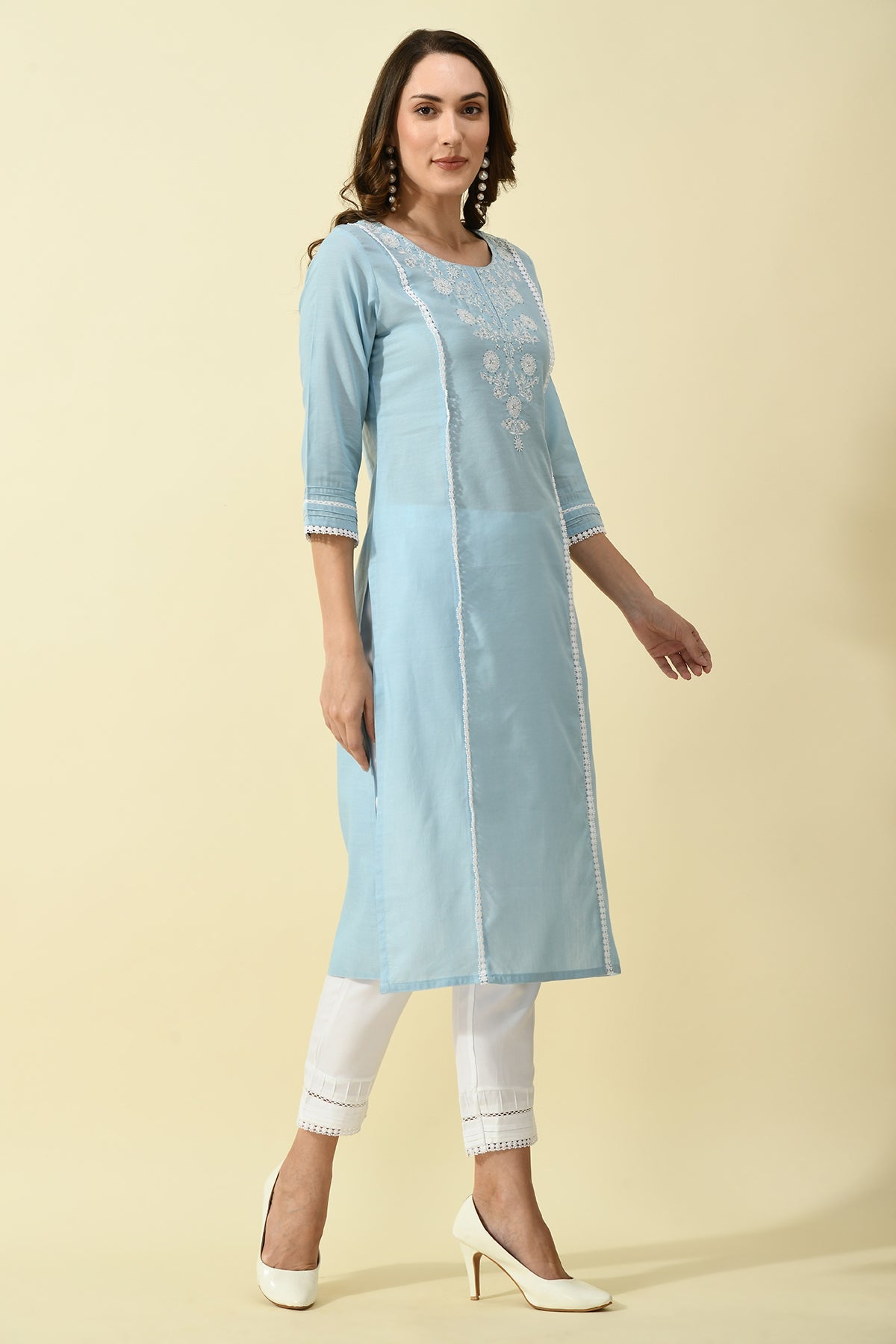 Blue Yoke Embroidered Solid Straight Kurta 2 Pcs Set