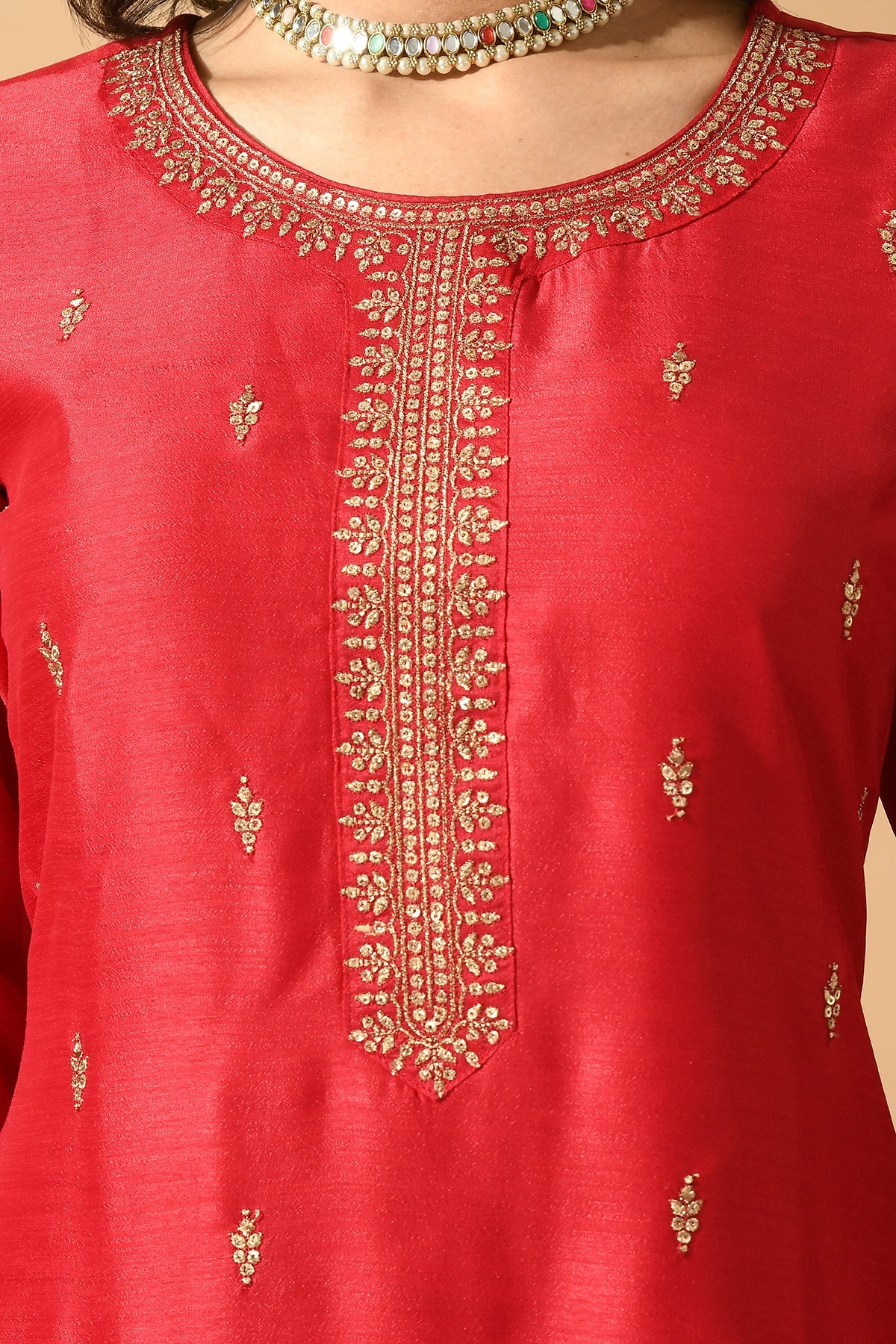 Magenta Embroidered Kurta 3 Pcs Set