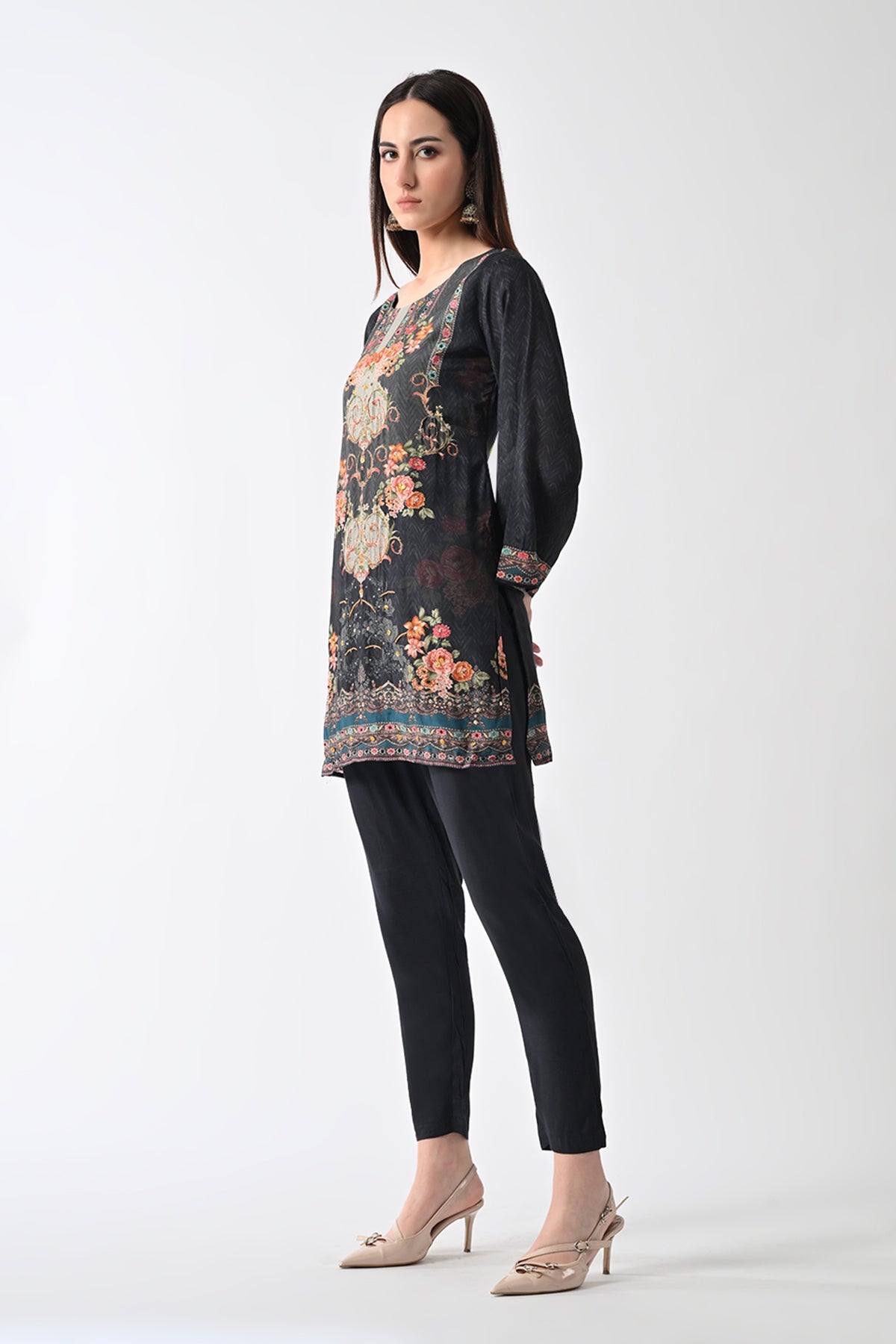 Grey Printed Straight Kurta Set (2 Piece)