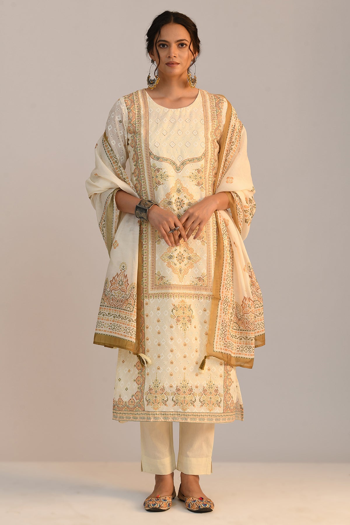 Cream Embroidered Kurta 3 Pcs Set