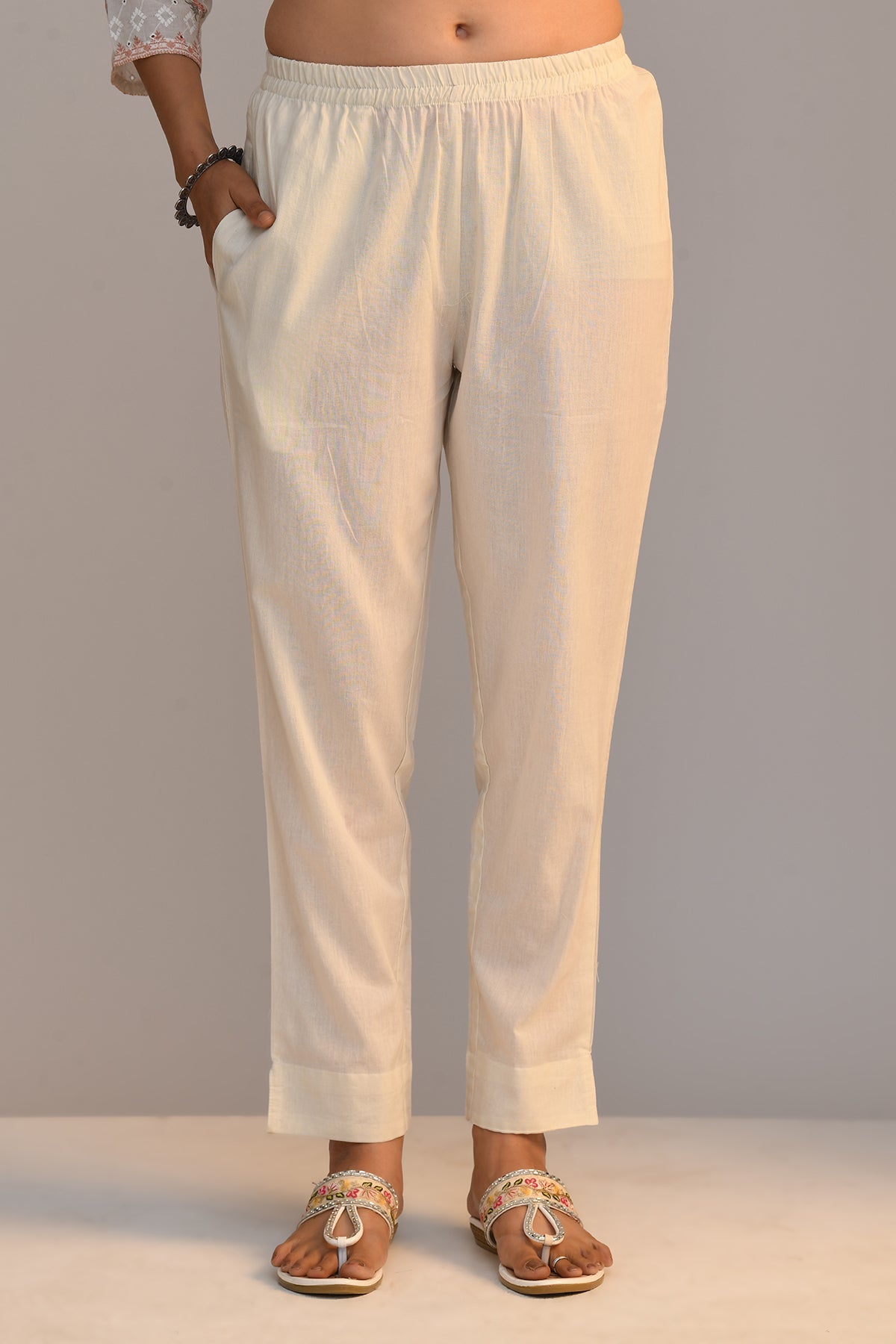 Cream Embroidered Straight Kurta 3 Pcs Set