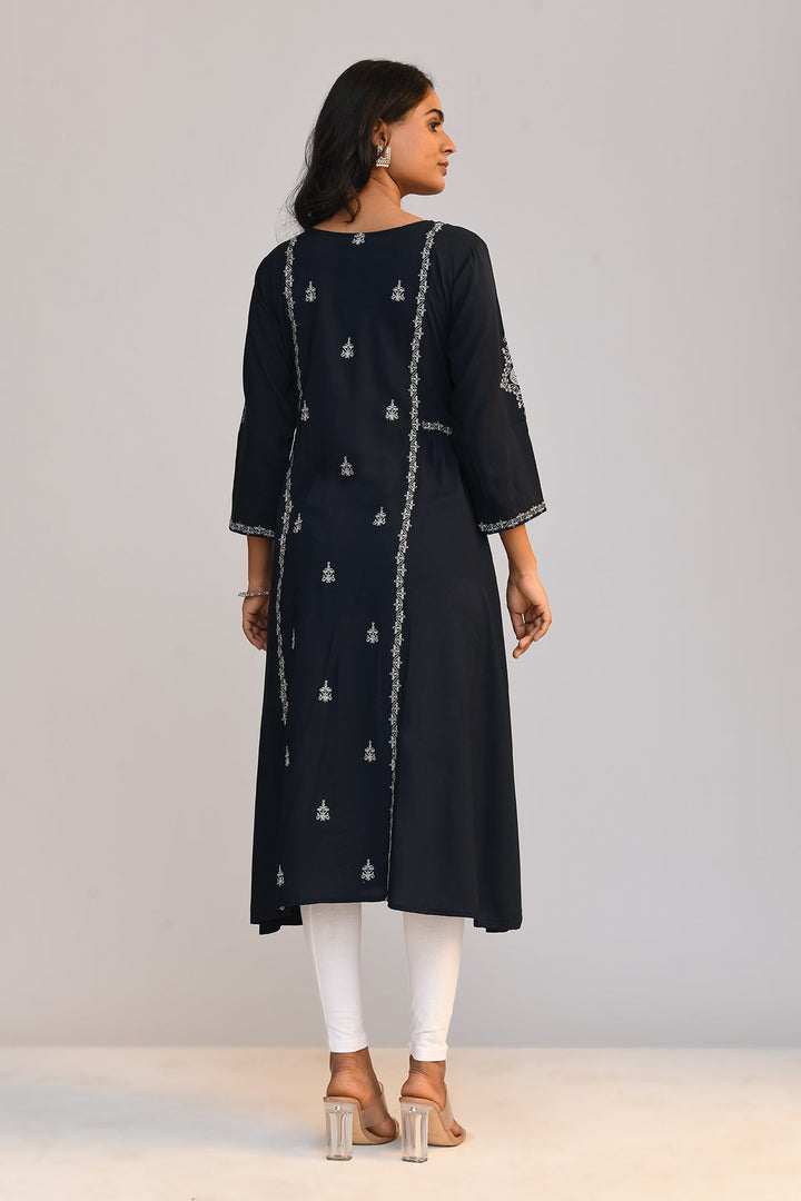 Black Embroidered Kurta