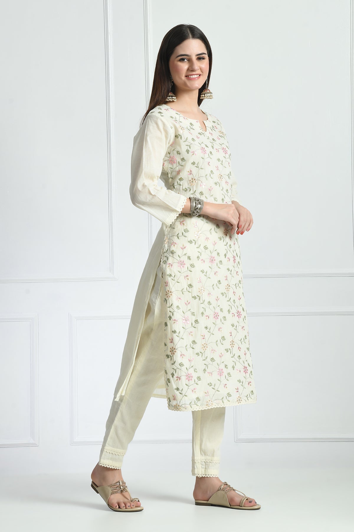Cream Embroidered Straight Kurta 3 Pcs Set