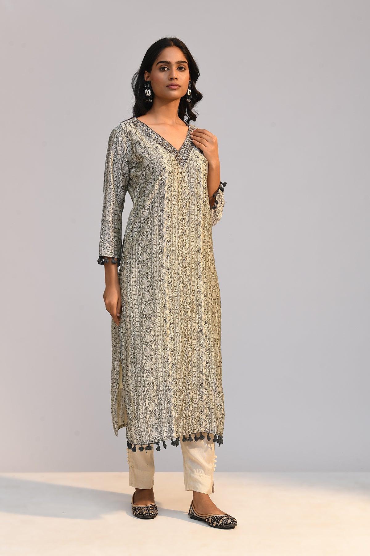Grey Printed Kurta 3 Pcs Set