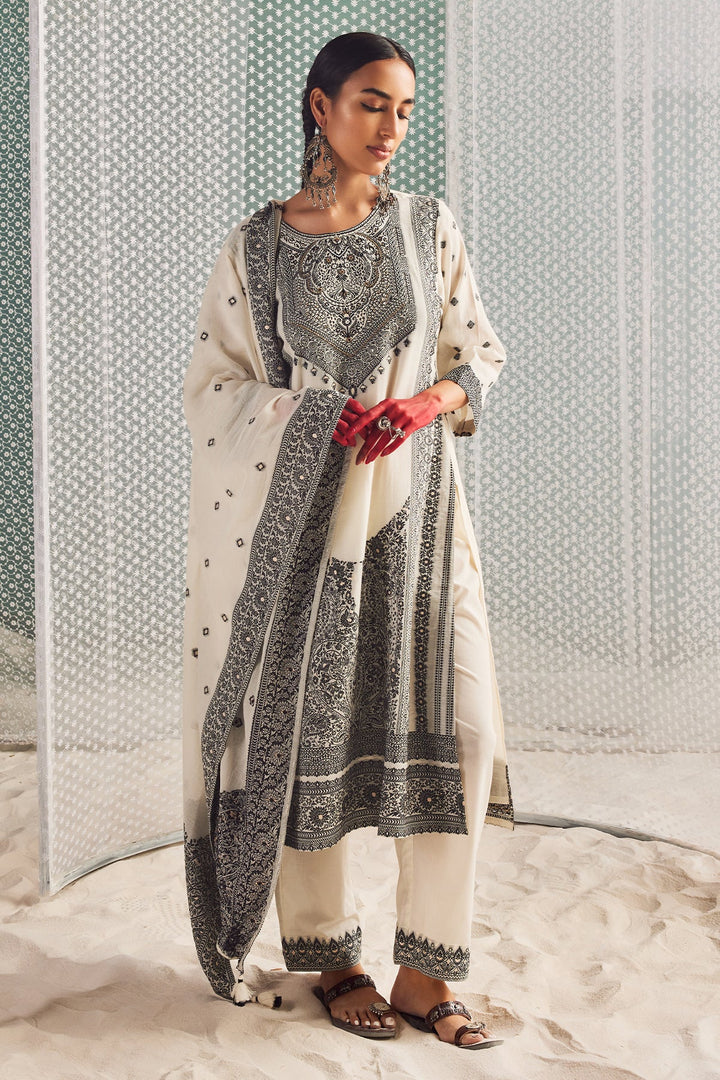 Cream Printed Kurta Set