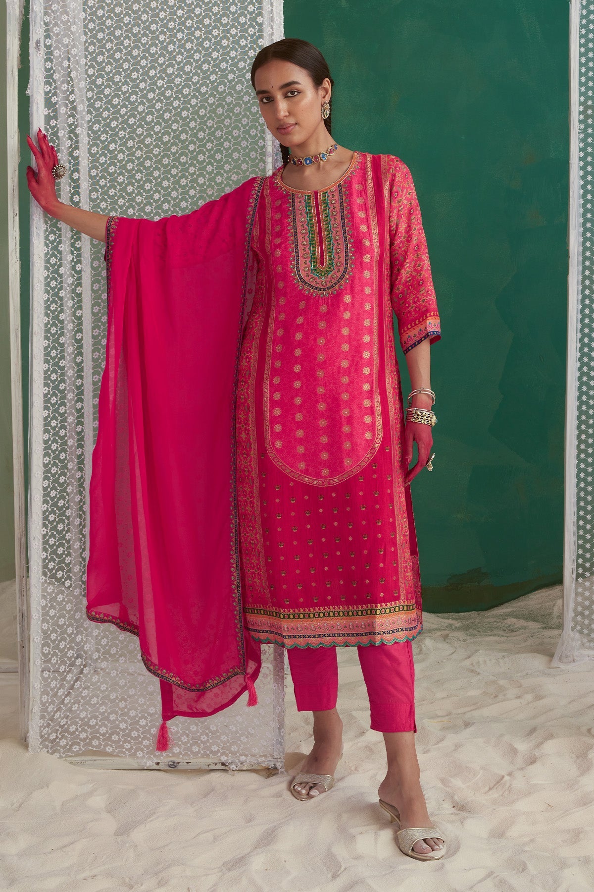 Pink Printed Kurta 3 Pcs Set