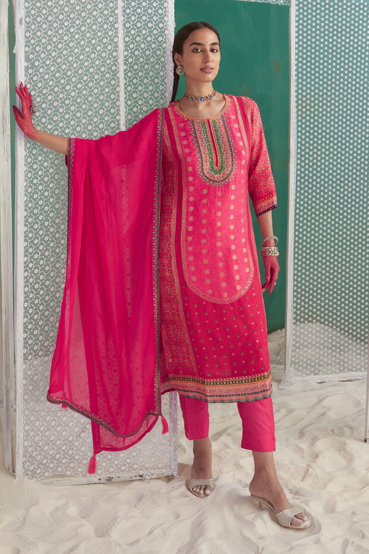 Pink Printed Kurta 3 Pcs Set