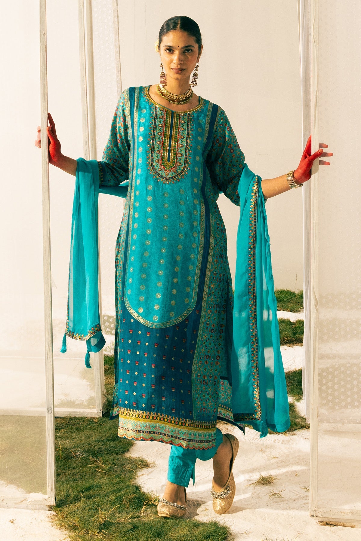 Blue Embellished Straight Kurta Set (3PC)