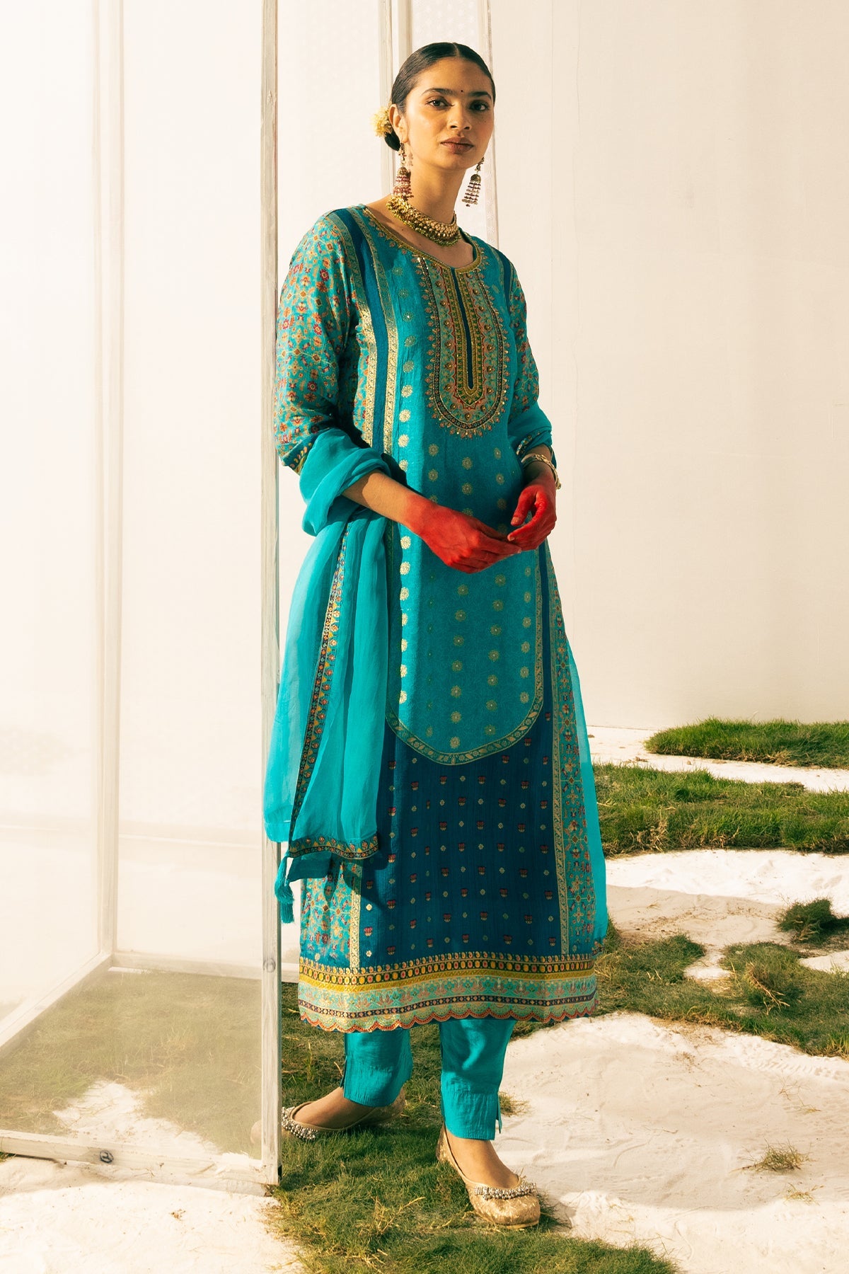 Blue Embellished Straight Kurta Set (3PC)
