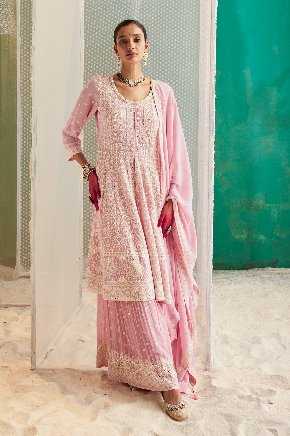 Pink Embroidered Kurta 3 Pcs Set