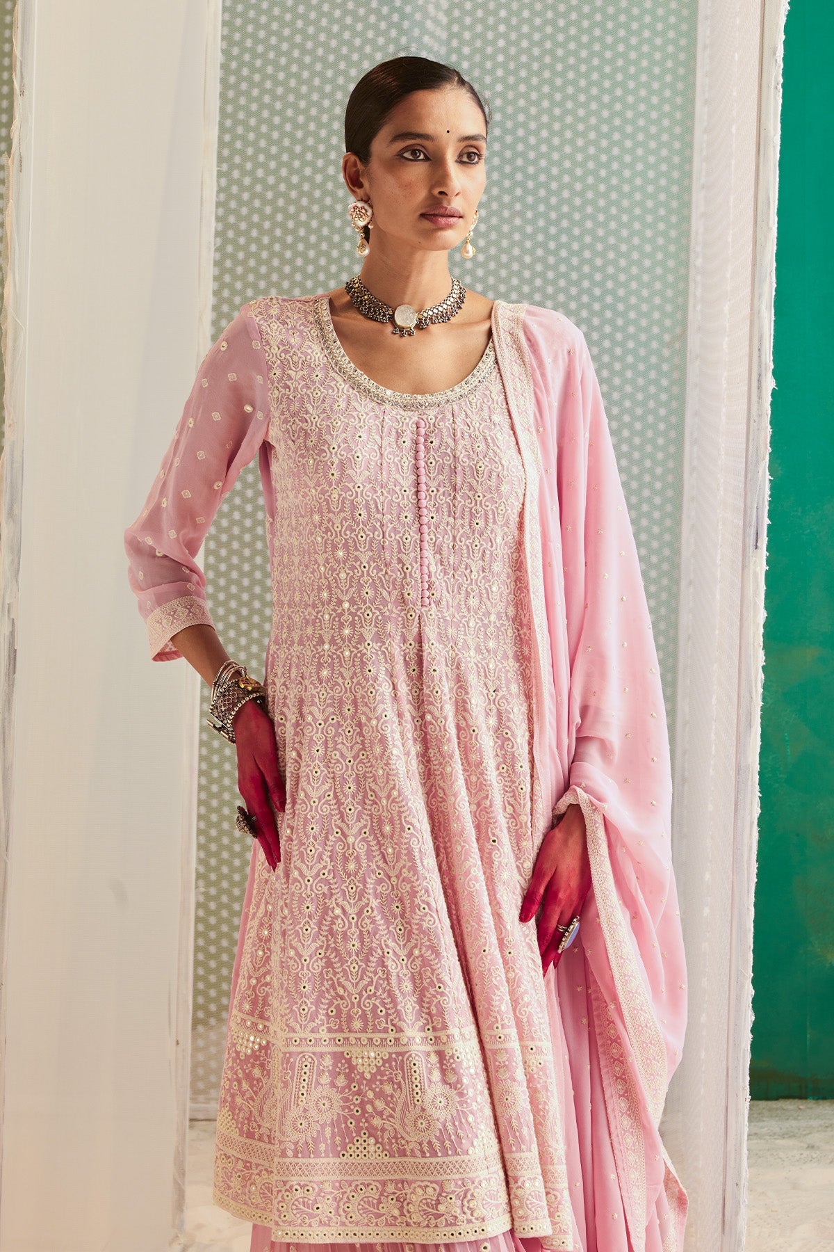 Pink Embroidered Kurta 3 Pcs Set
