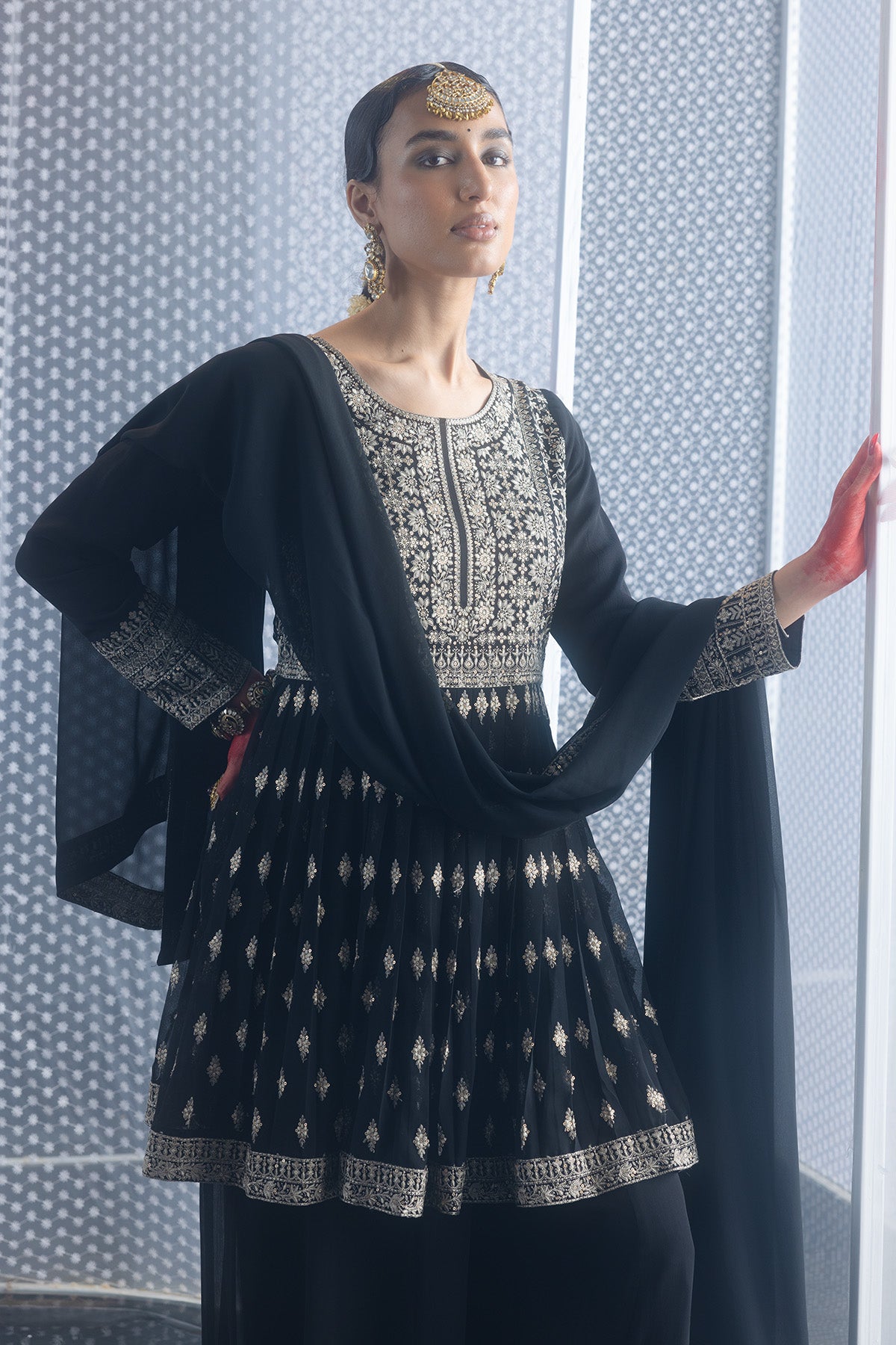 Black Embroidered Flared Kurta 3 Pcs Set