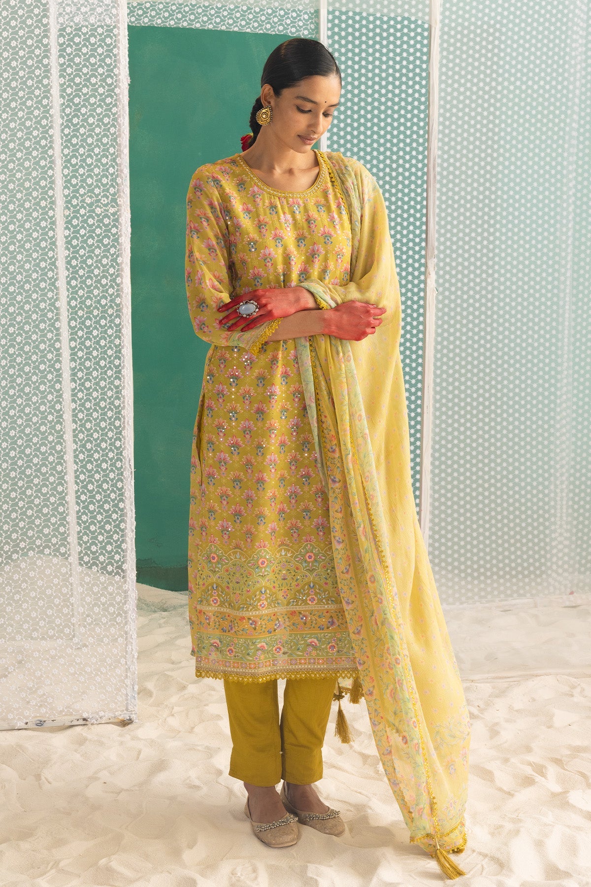 Green Embellished Straight Kurta 3 Pcs Set