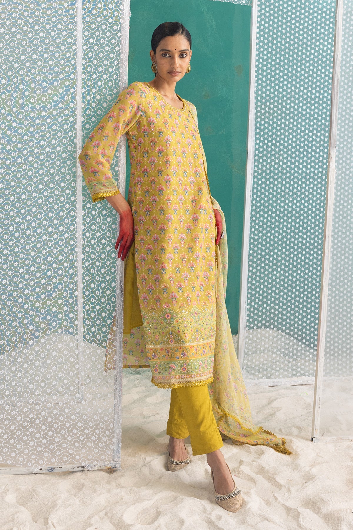 Green Embellished Straight Kurta 3 Pcs Set