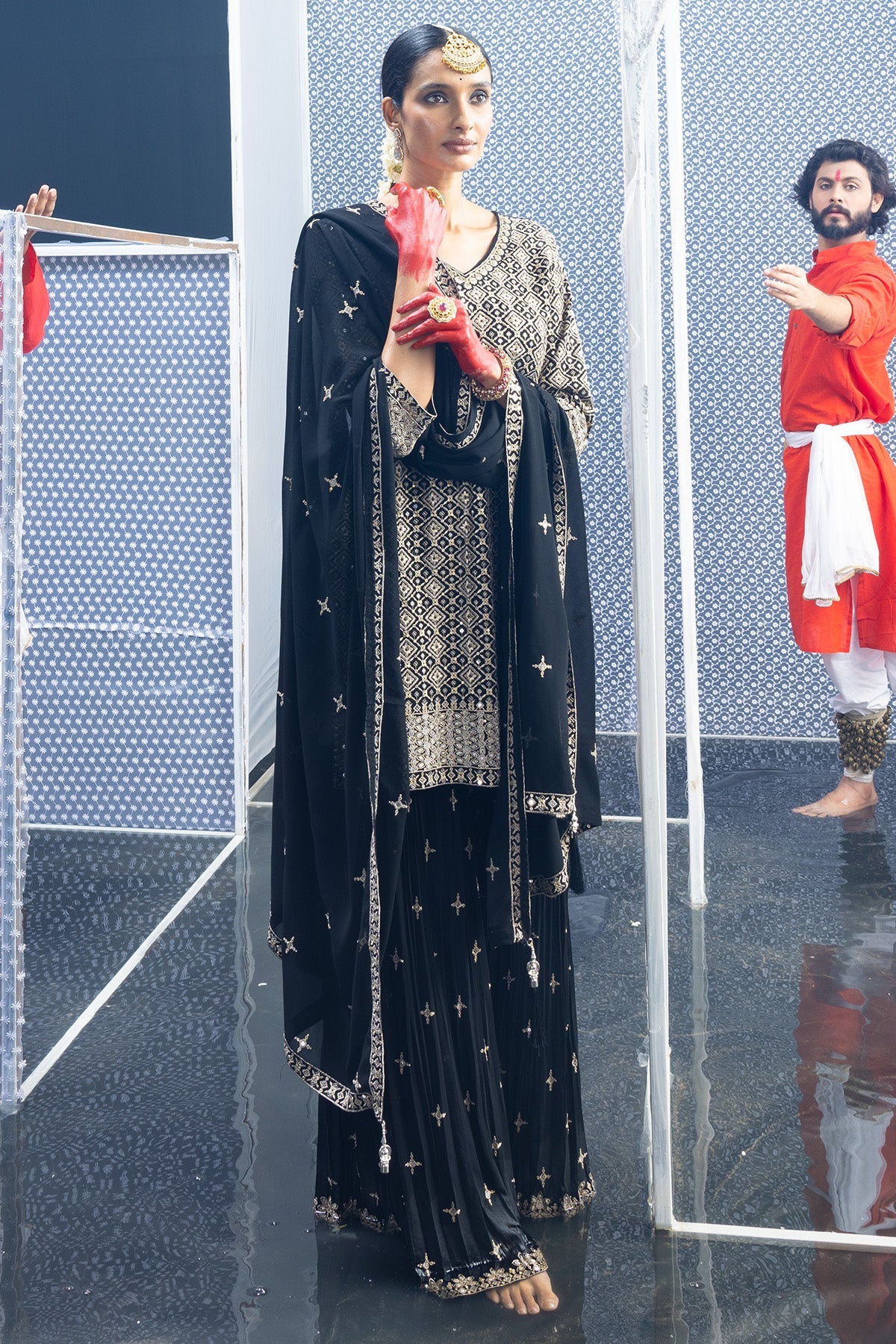 Black Embroidered Short Kurta 3 Pcs Set