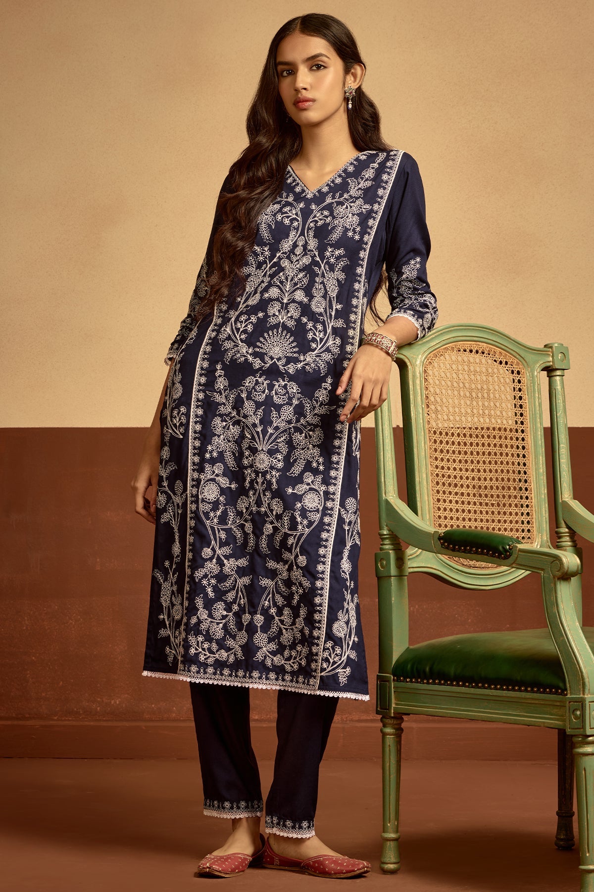 Blue Embroidered Kurta 2 Pcs Set