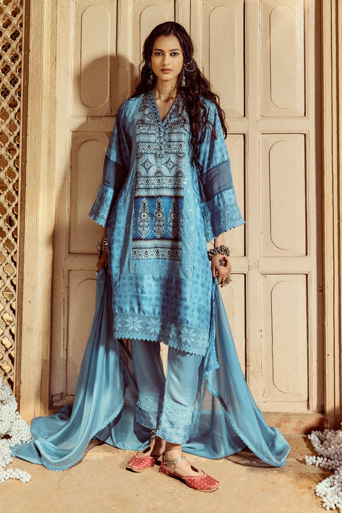 Blue Embellished Kurta 3 Pcs Set