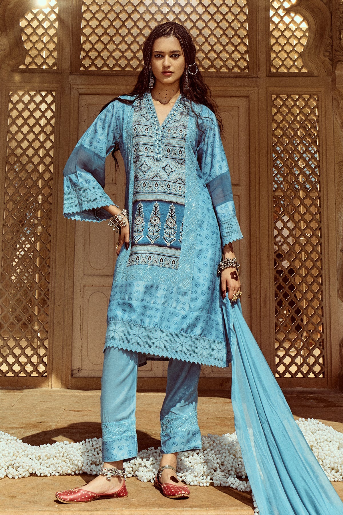 Blue Embellished Kurta 3 Pcs Set