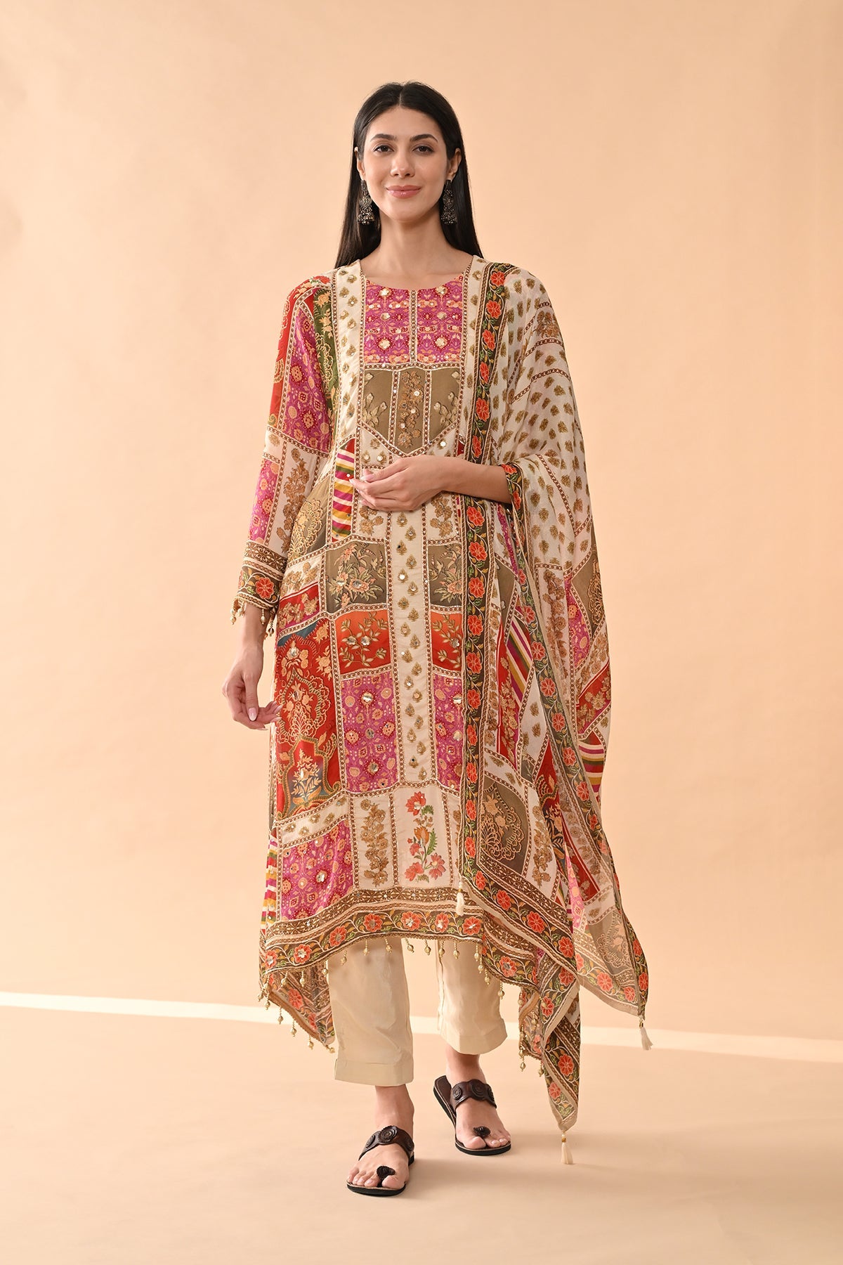 Multi Embellished Kurta Set (3 Piece)