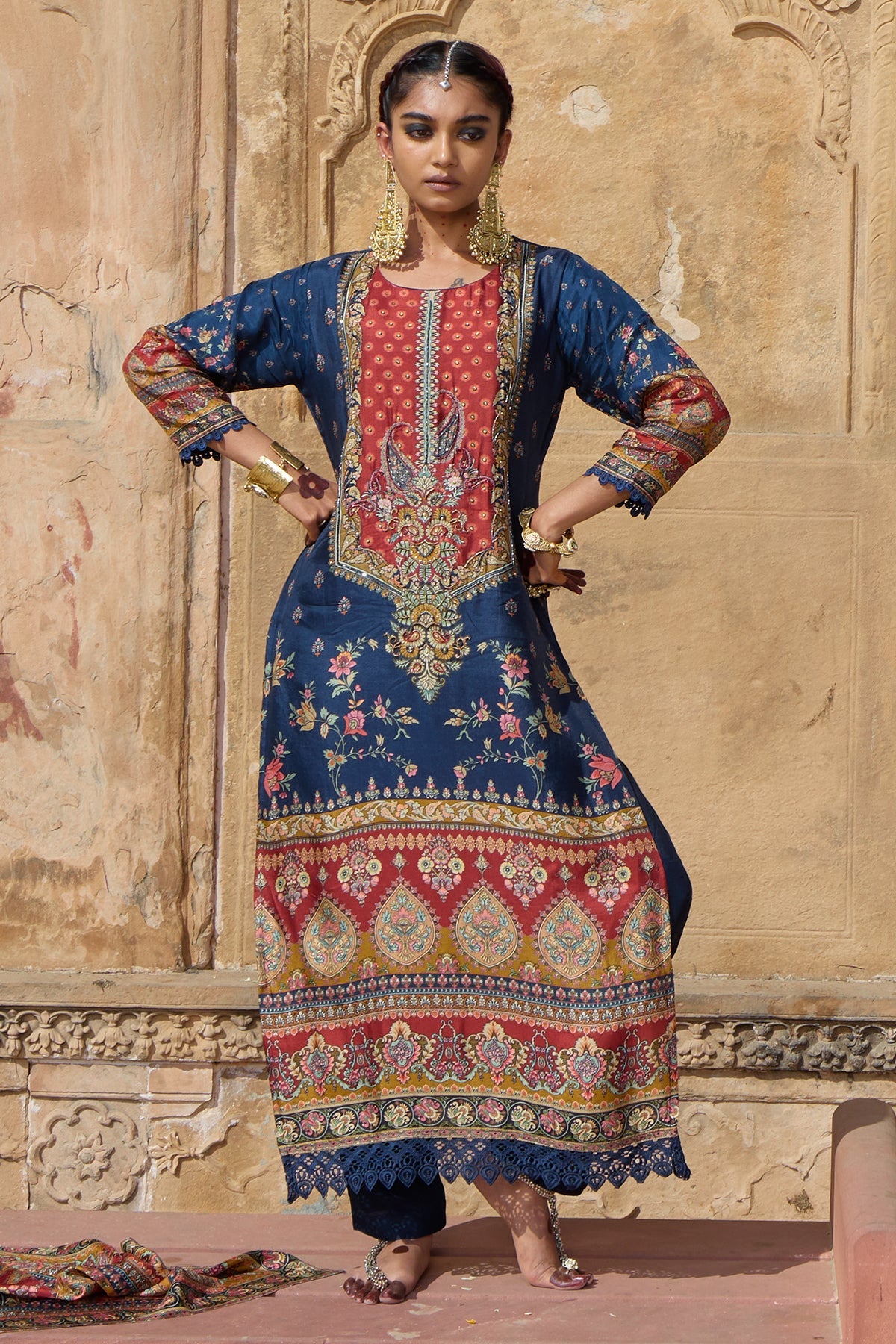 Blue Embellished Kurta 3 Pcs Set