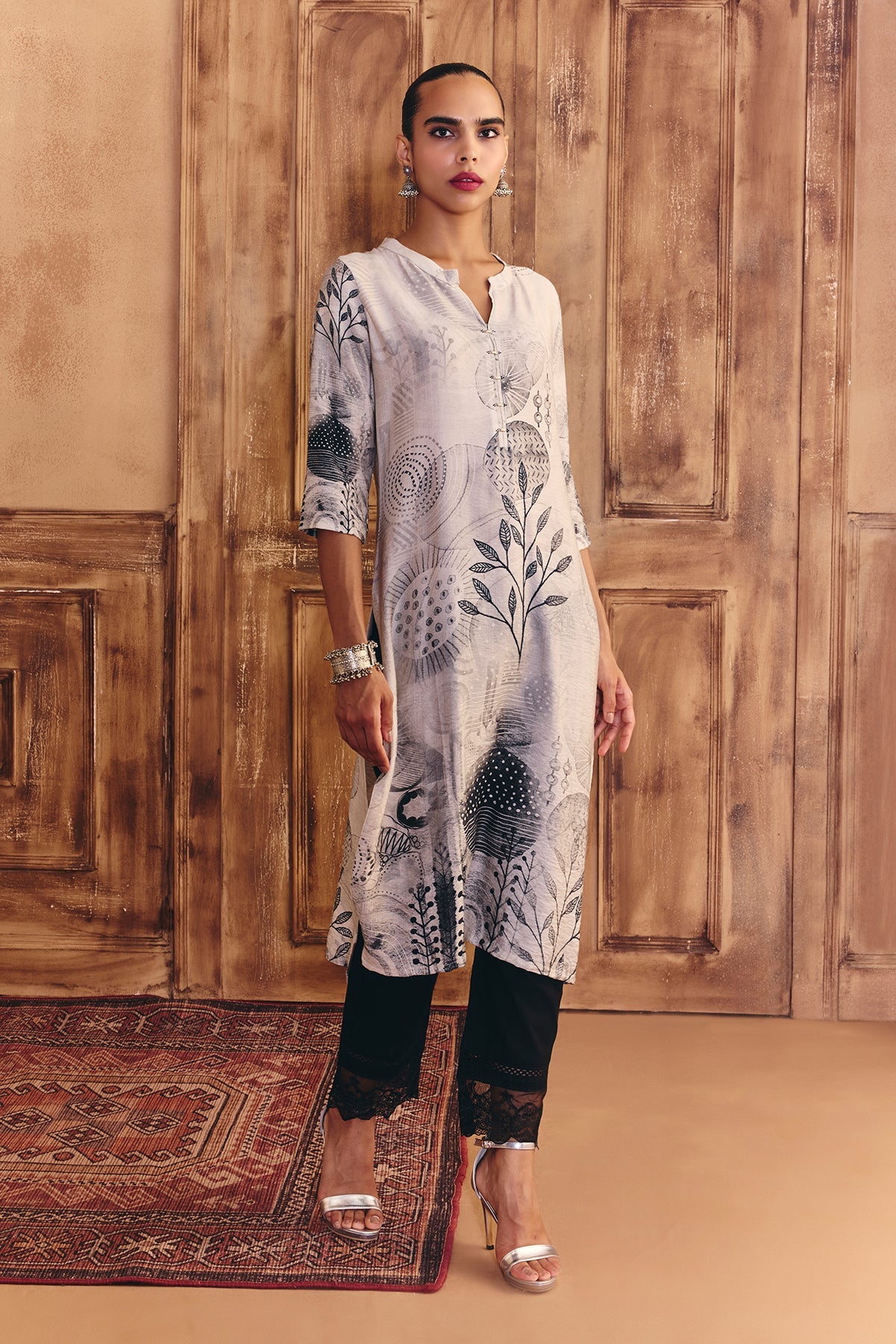 Cream Printed Straight Kurta