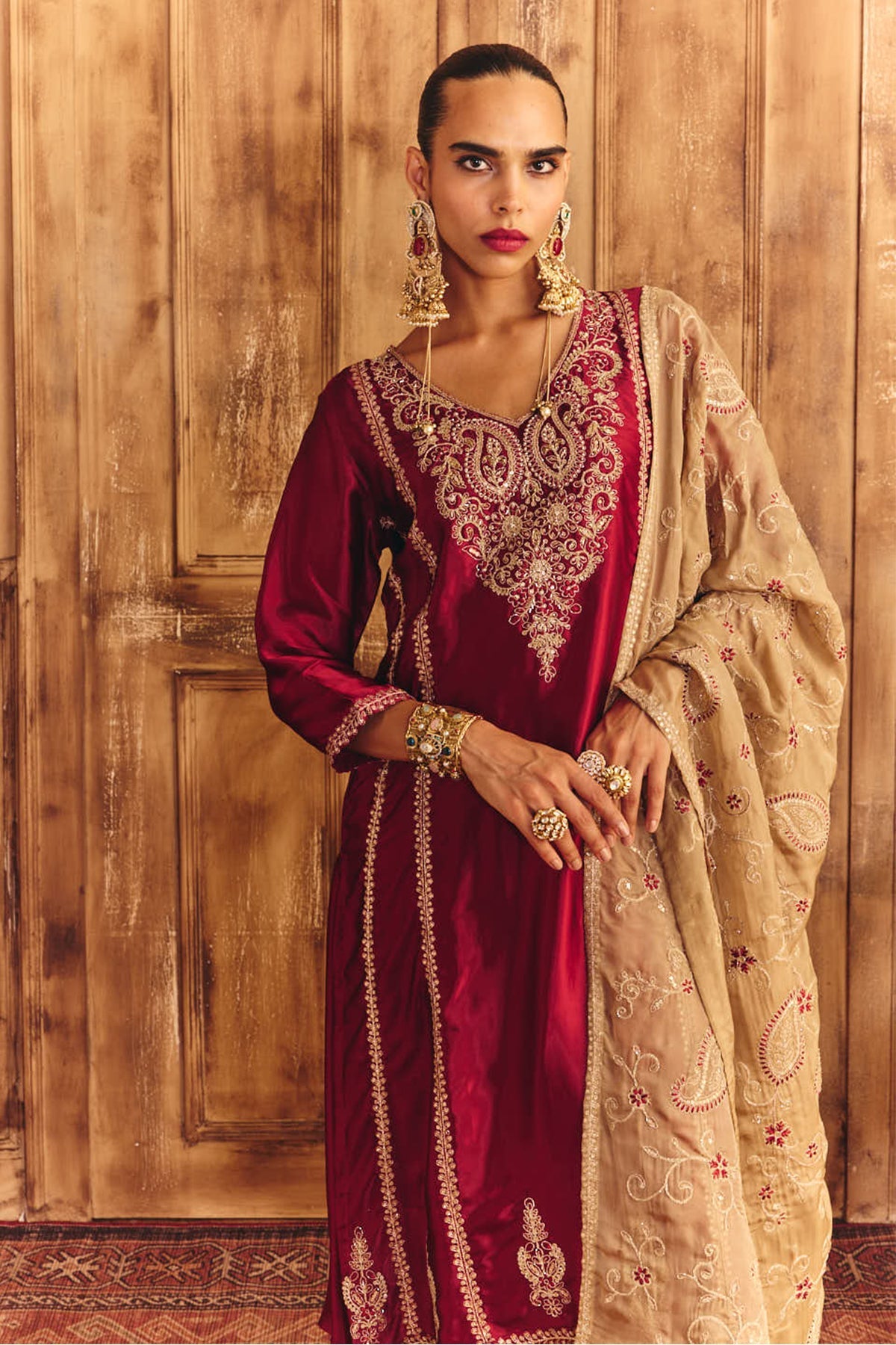 Maroon Embroidered Kurta Set (3 Piece)