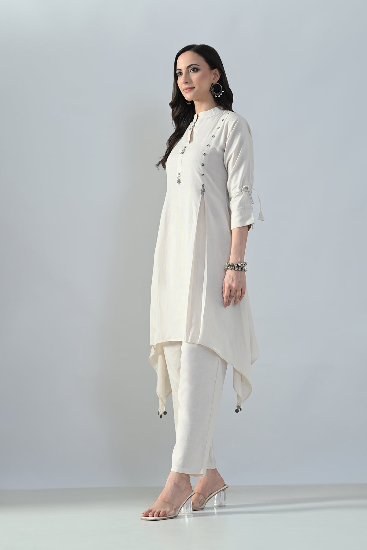 Cream Solid A-Line Kurta Set (2 Piece)