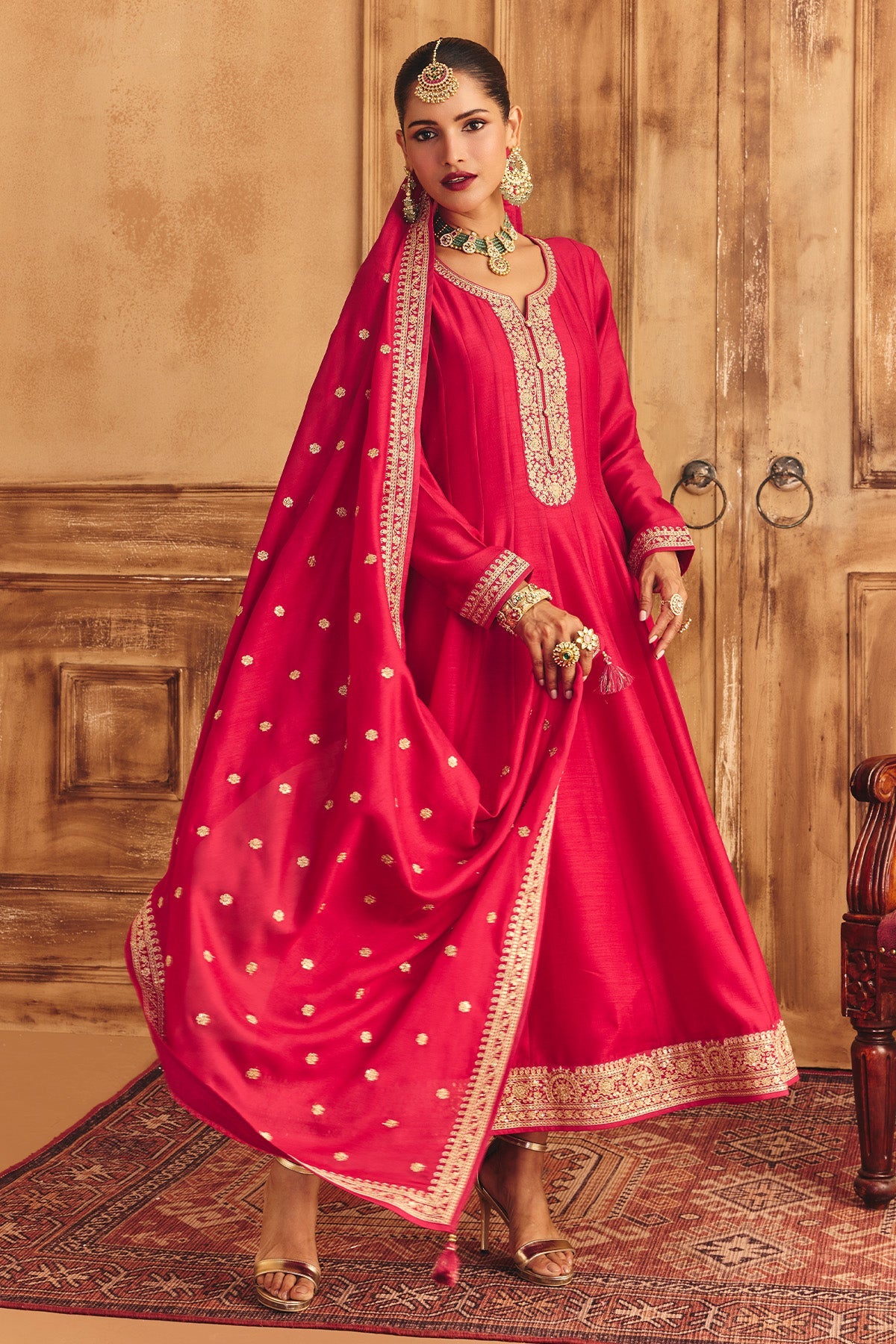 Magenta Embroidered Kurta 3 Pcs Set