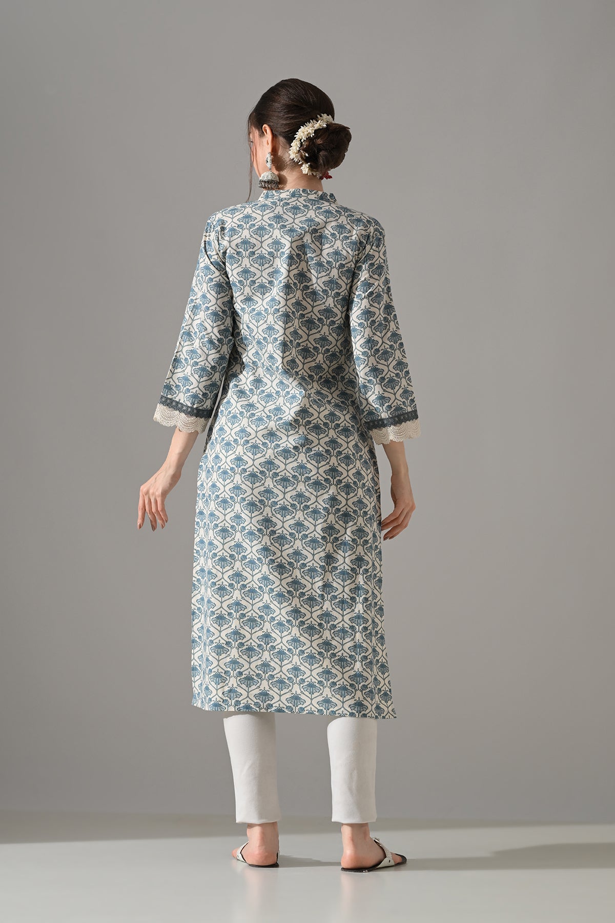Cream Printed Straight Kurta