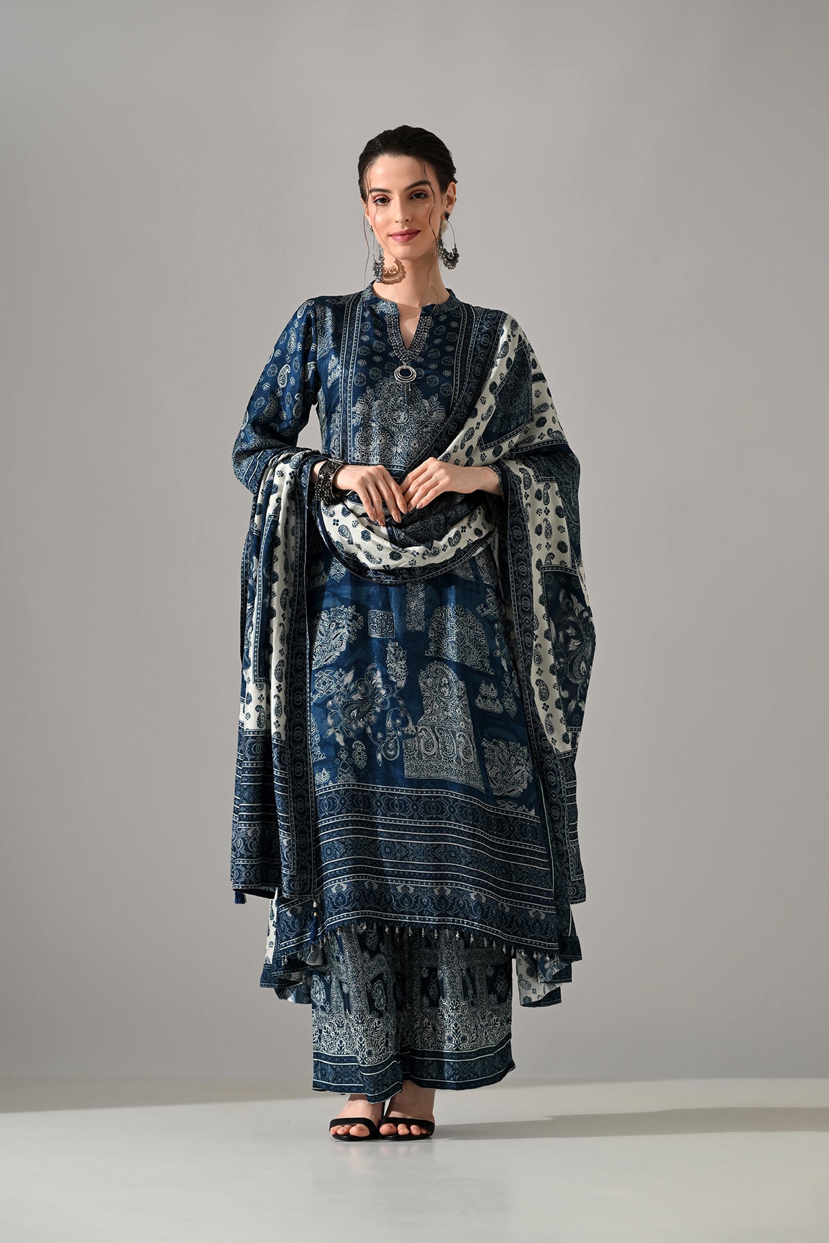 Blue Printed Kurta 3 Pcs Set