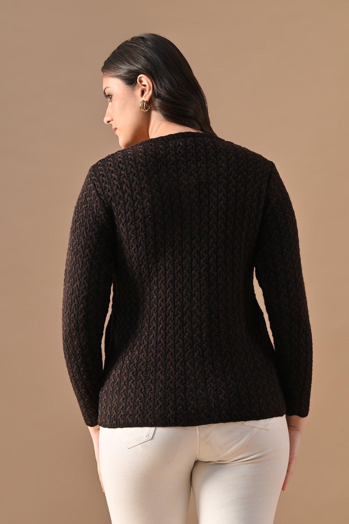 Winter Brown Knitted Self-Design Round Neck Cardigan