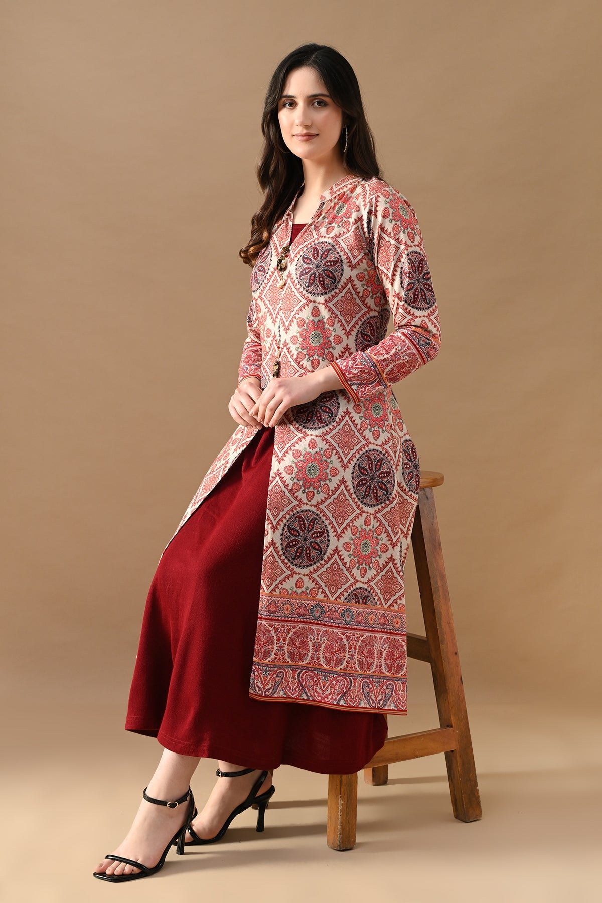 Winter Multi Printed Inner Shrug Set