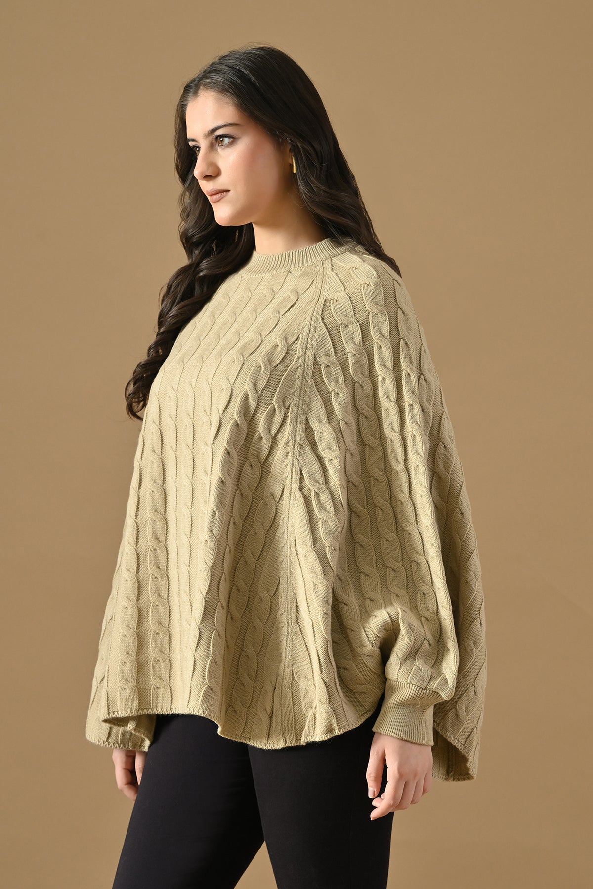 Winter Beige Knitted Poncho