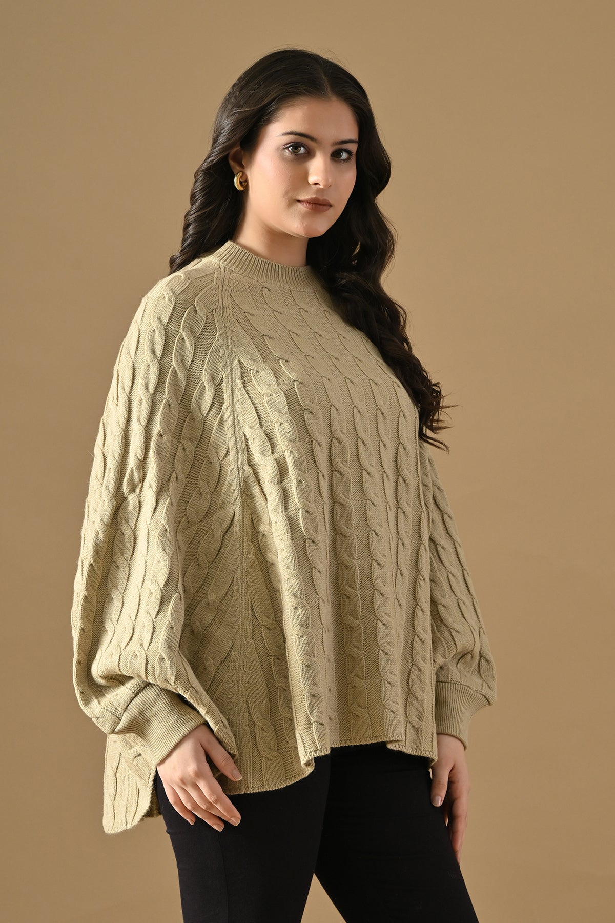 Winter Beige Knitted Poncho