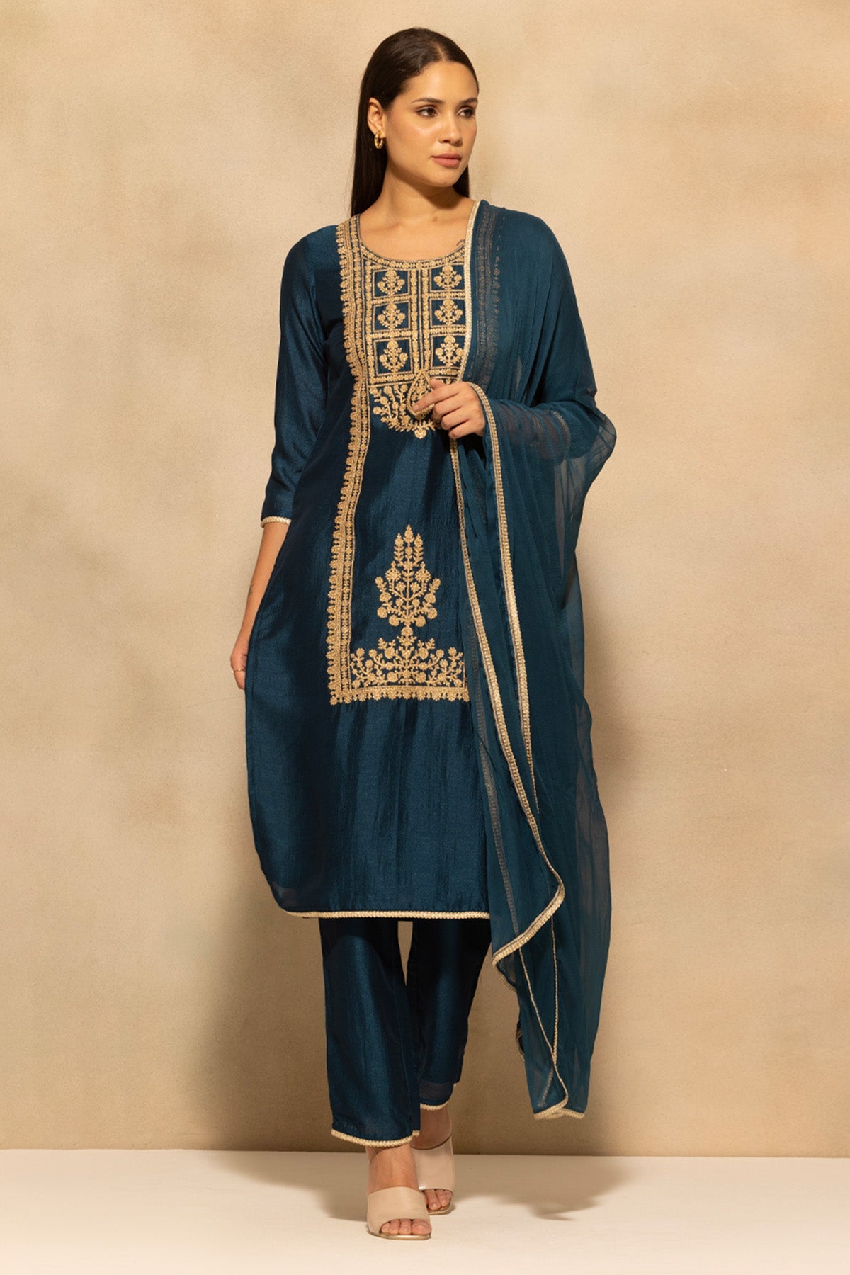 Teal Blue Embroidered Kurta 3 Pcs Set